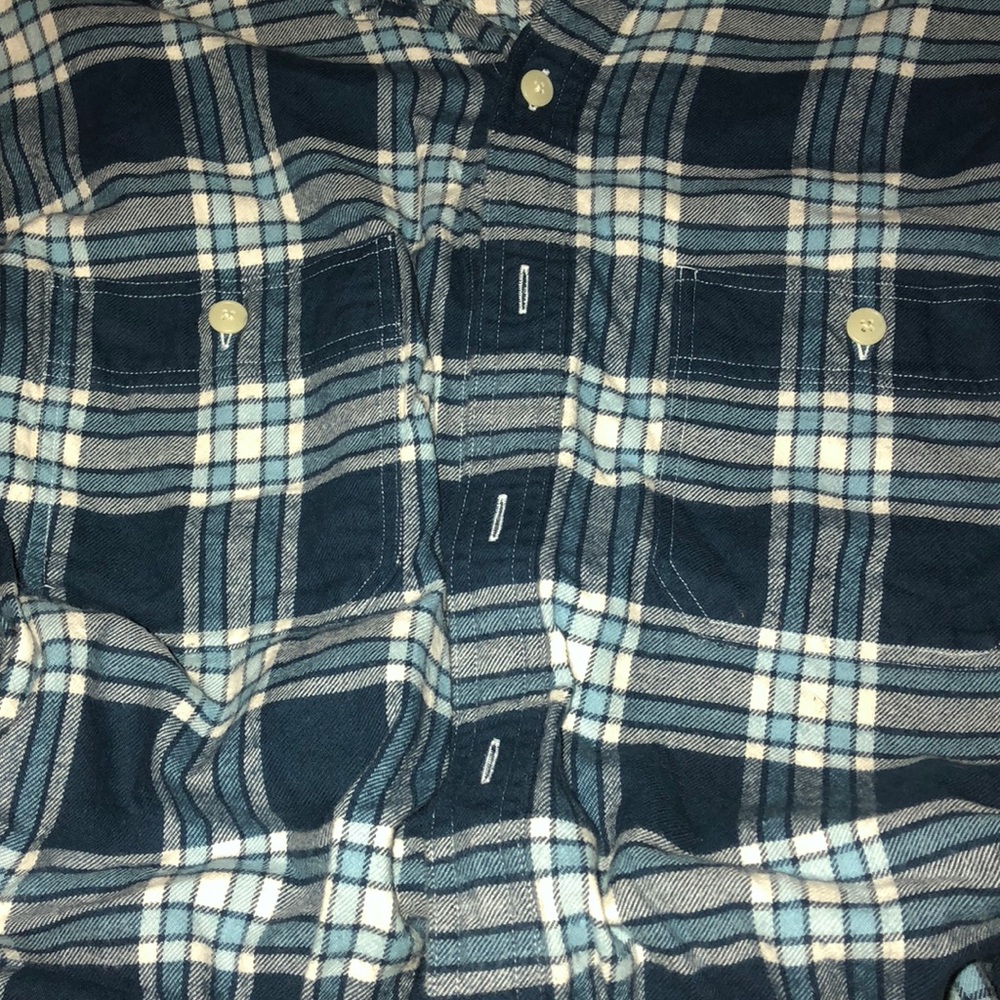 Two pocket Jcrew button down - Picture 3 of 4
